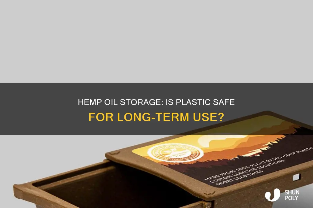 can hemp oil be stored in plastic bottles