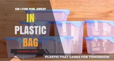 Storing Pearl Jewelry: Plastic Bag – Good or Bad?