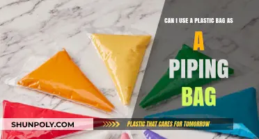 Creative Piping: Plastic Bags for Icing
