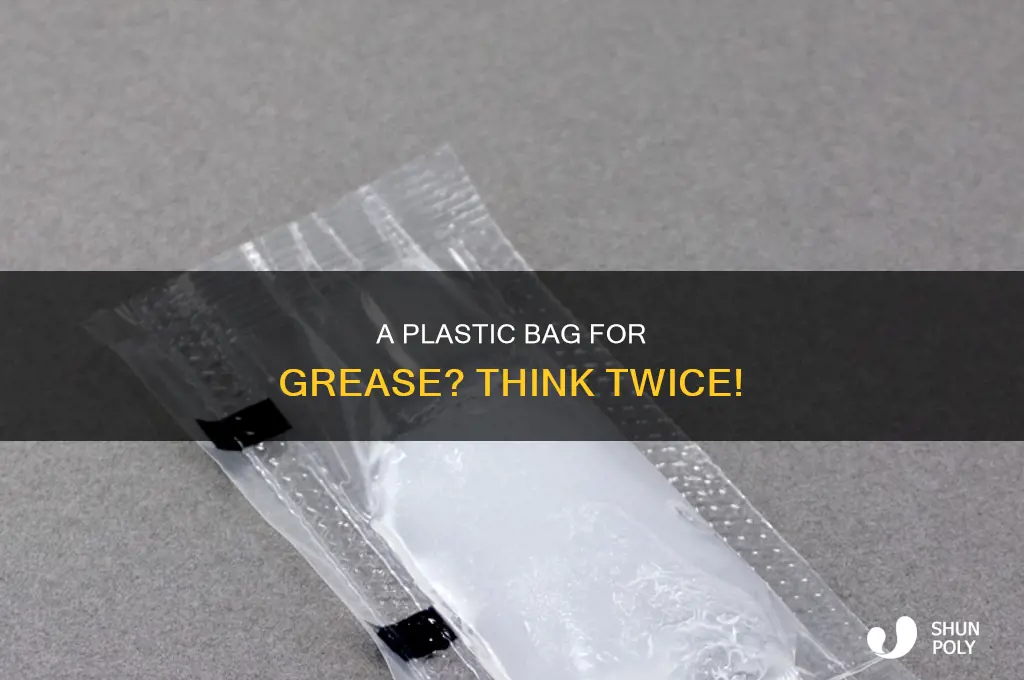 can you drain hot grease into a plastic bag
