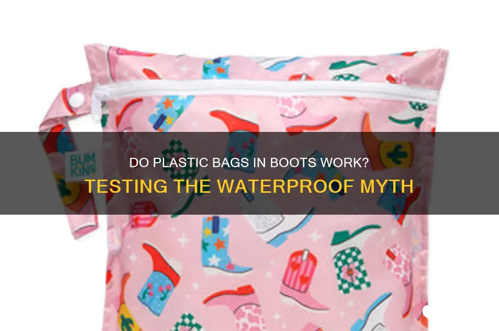 do plastic bags in boots really work