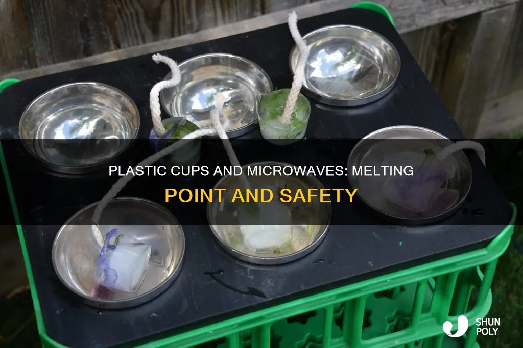 do plastic cups melt in the microwave