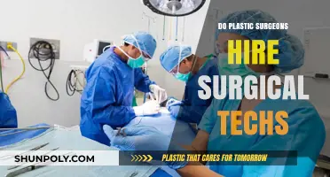 Do Plastic Surgeons Employ Surgical Techs? Exploring the Role and Collaboration