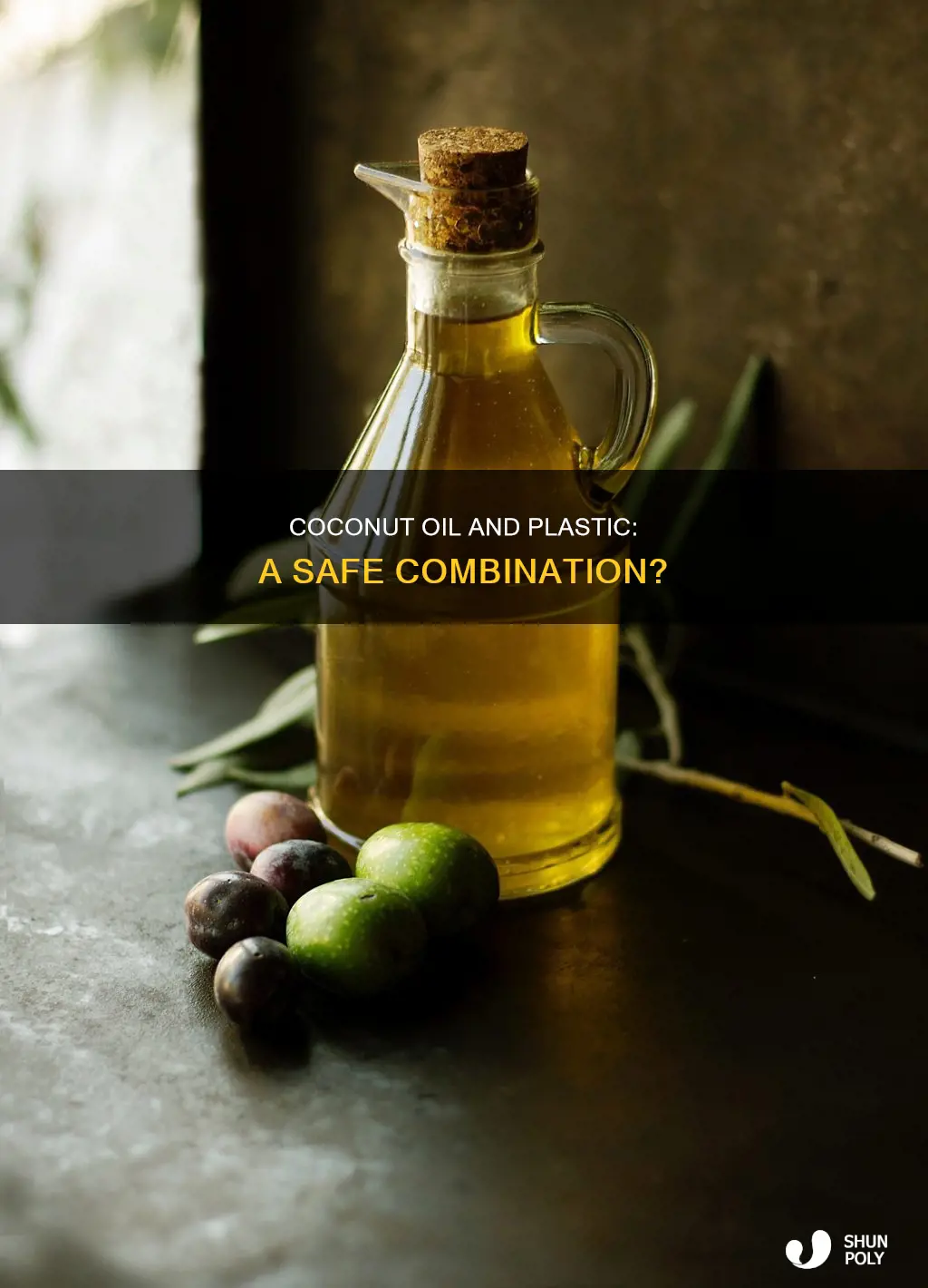 does coconut oil react with plastic