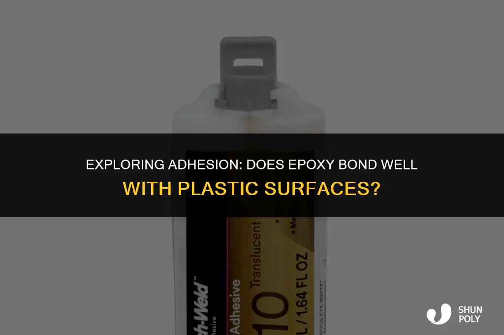 does epoxy stick to plastic