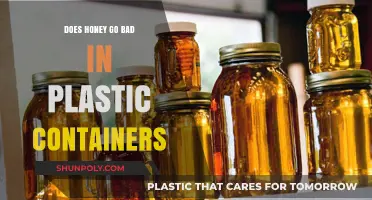 Honey in Plastic Containers: Does it Go Bad?