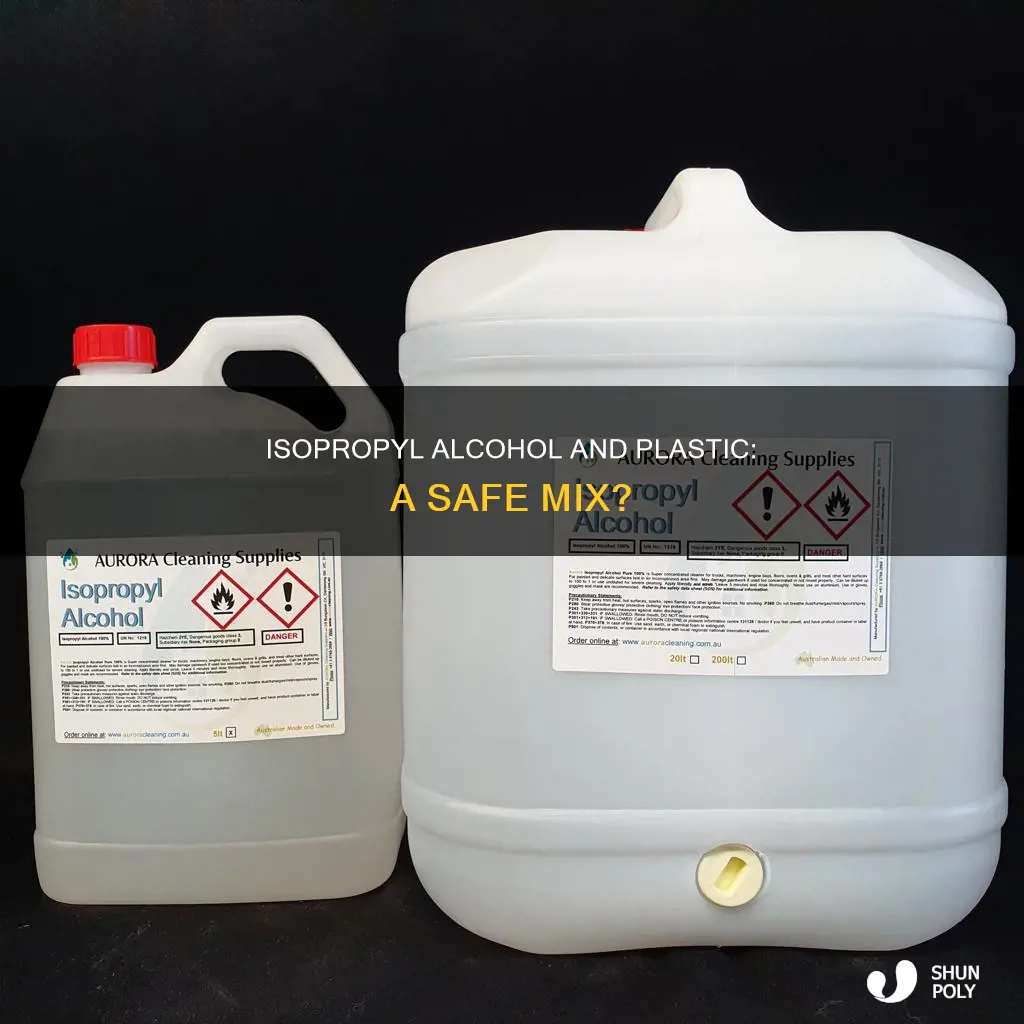 does isopropyl alcohol react with plastic
