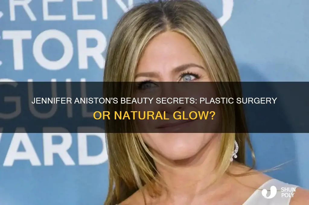 does jennifer aniston get plastic surgery