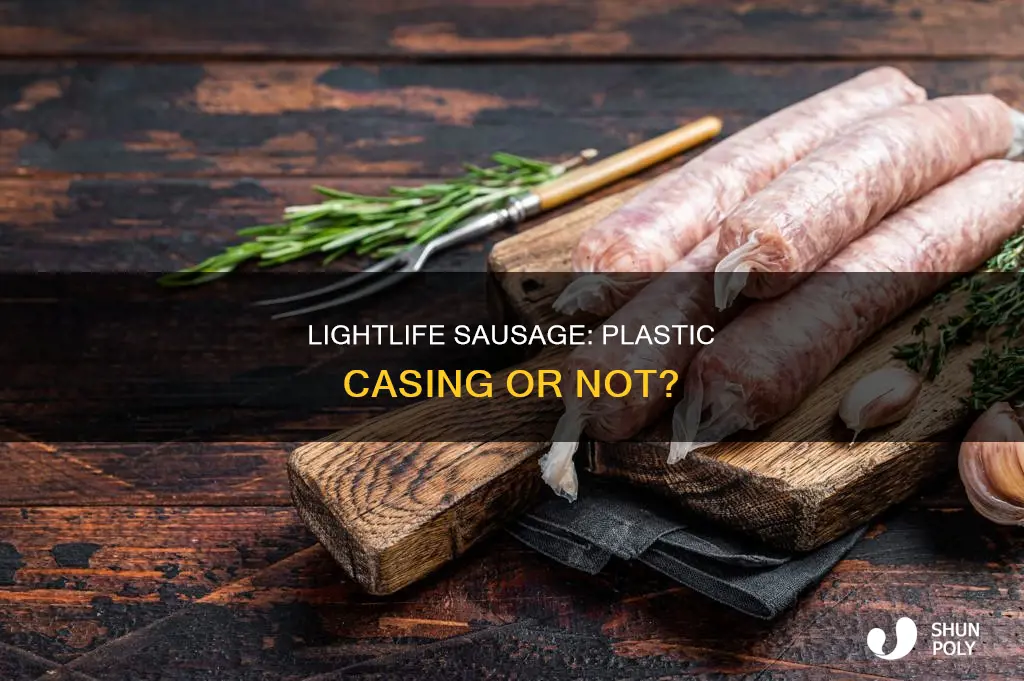 does lightlife sausage have plastic casing