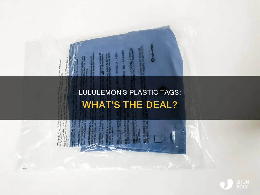 does lululemon have a plastic tag