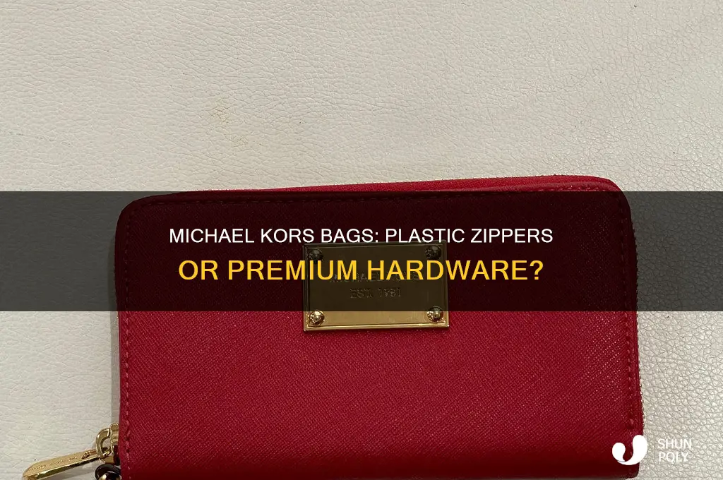 does michael ever use plastic zippers on their bags