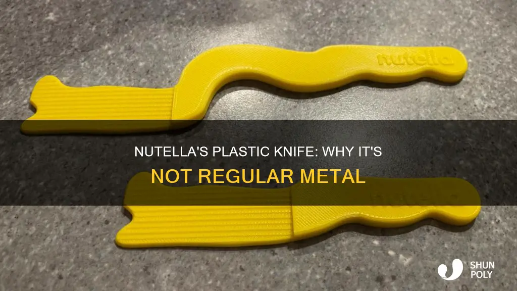 does nutella have a plastic knife