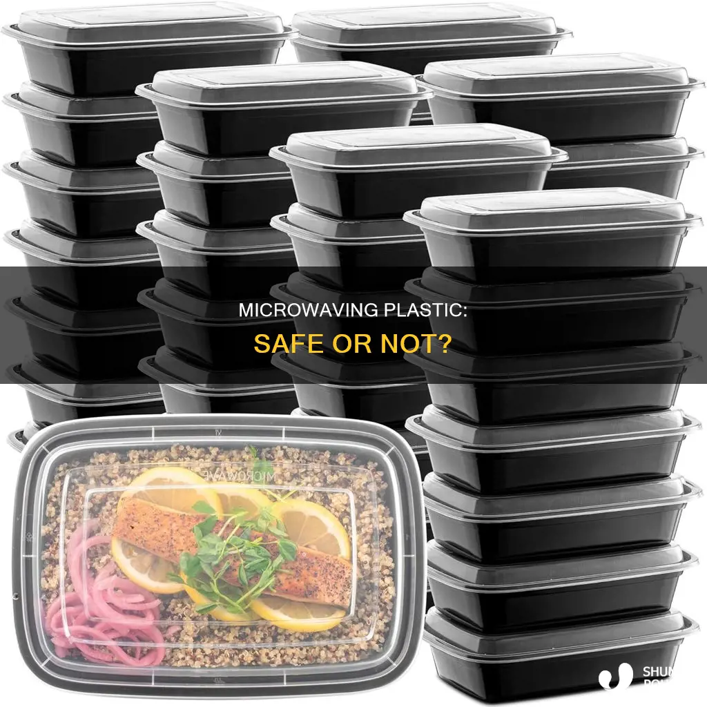 does plastic go in the microwave