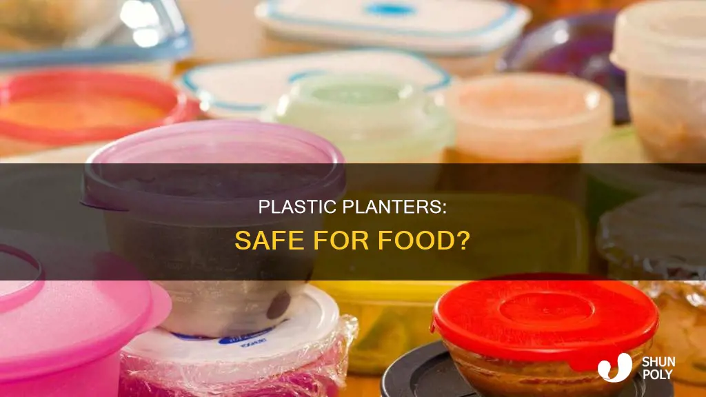 does plastic planters leach into food