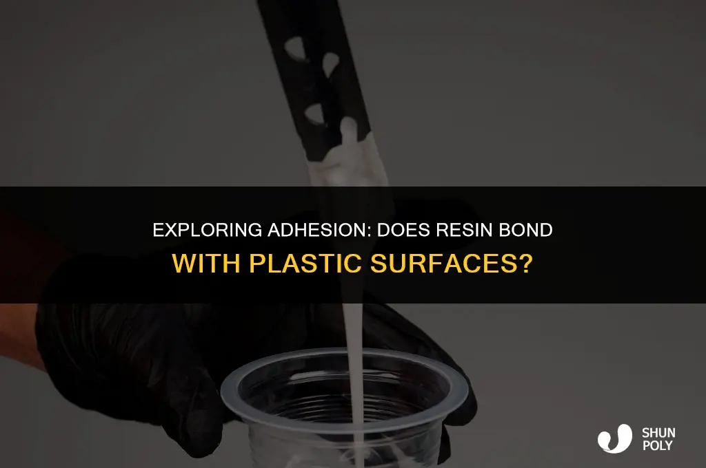 does resin stick to plastic
