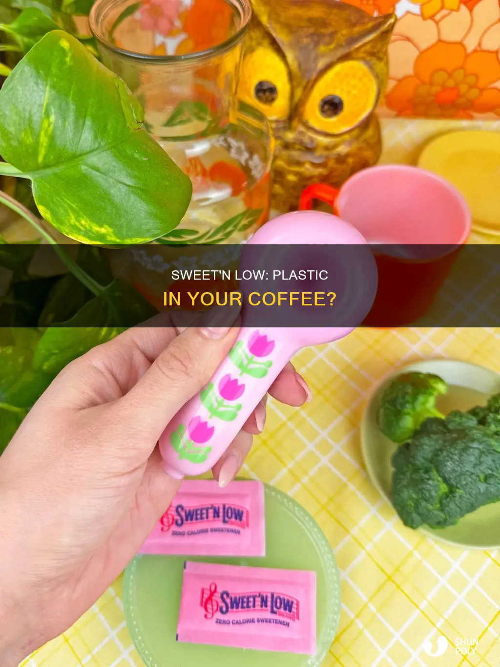 does sweet n low contain plastic