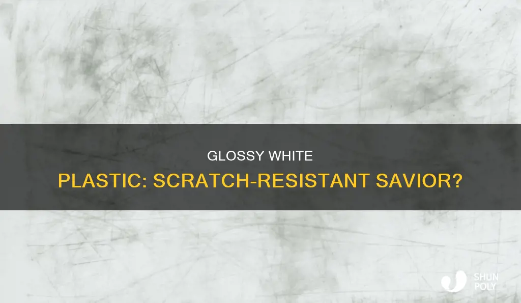does white glossy plastic hide scrathes