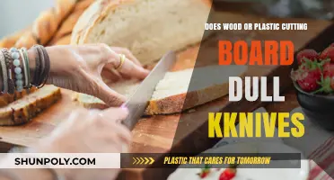 Wood vs. Plastic: Which Cutting Board Dulls Knives Faster?