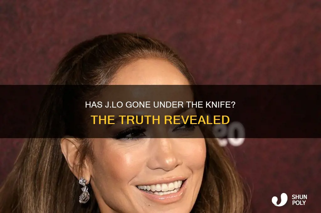 has jen lopez had plastic surgery