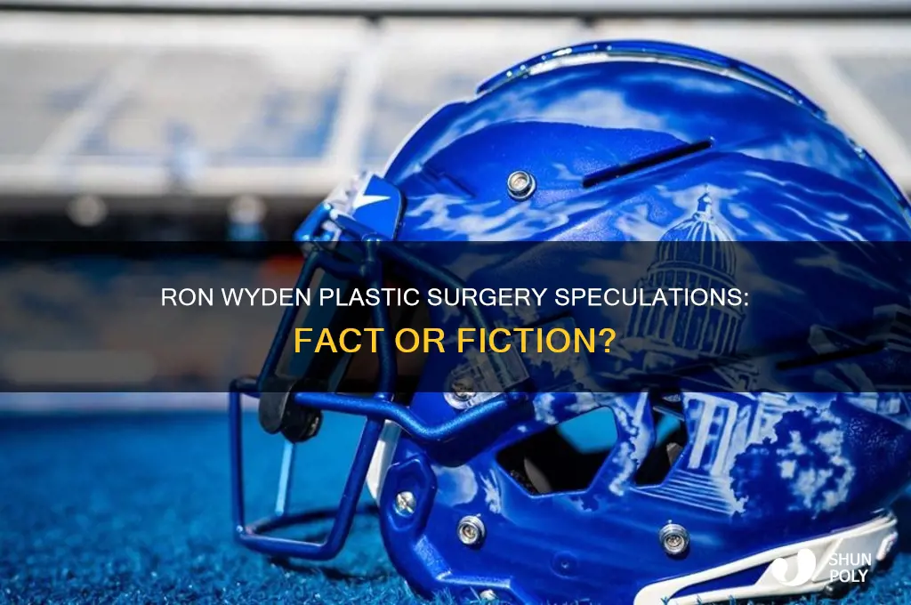 has ron wyden had plastic surgery