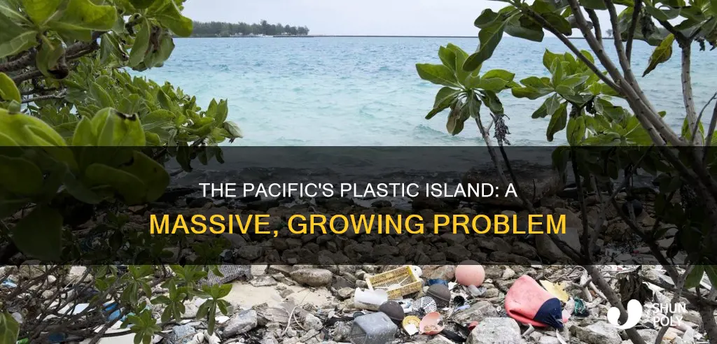 how big is plastic island in pacific