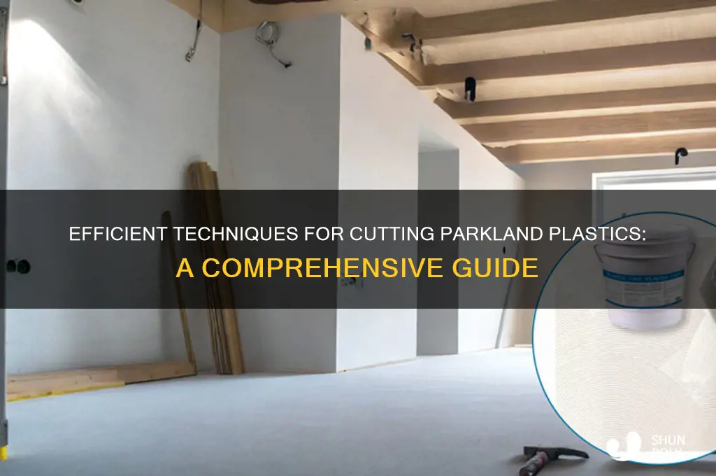 how do i cut parkland plastics
