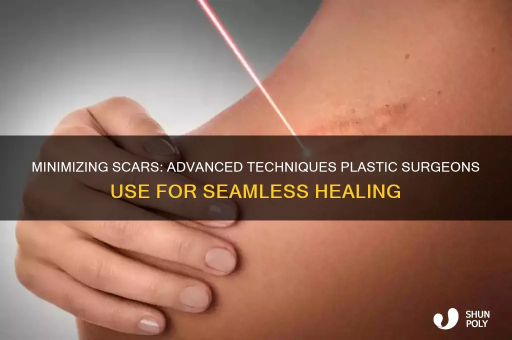 how do plastic surgeons avoid scars