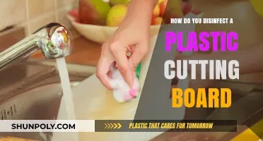 Effective Ways to Disinfect Your Plastic Cutting Board Safely