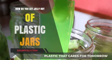 Easy Tips to Remove Jelly from Plastic Jars Effortlessly