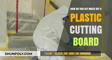 Effective Ways to Remove Mold from Plastic Cutting Boards