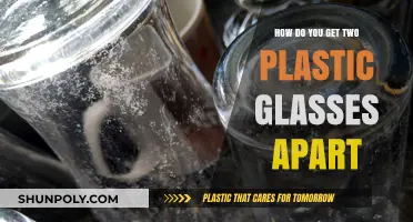 Stuck Plastic Glasses? Easy Methods to Separate Them Safely