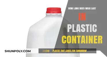 Milk Storage: Plastic Containers' Lifespan Explored