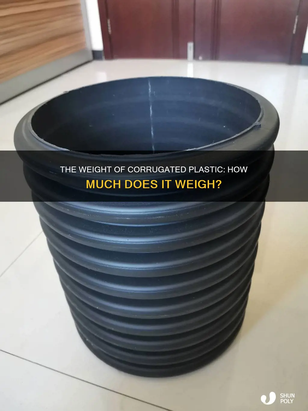 how much does corrugated plastic weigh