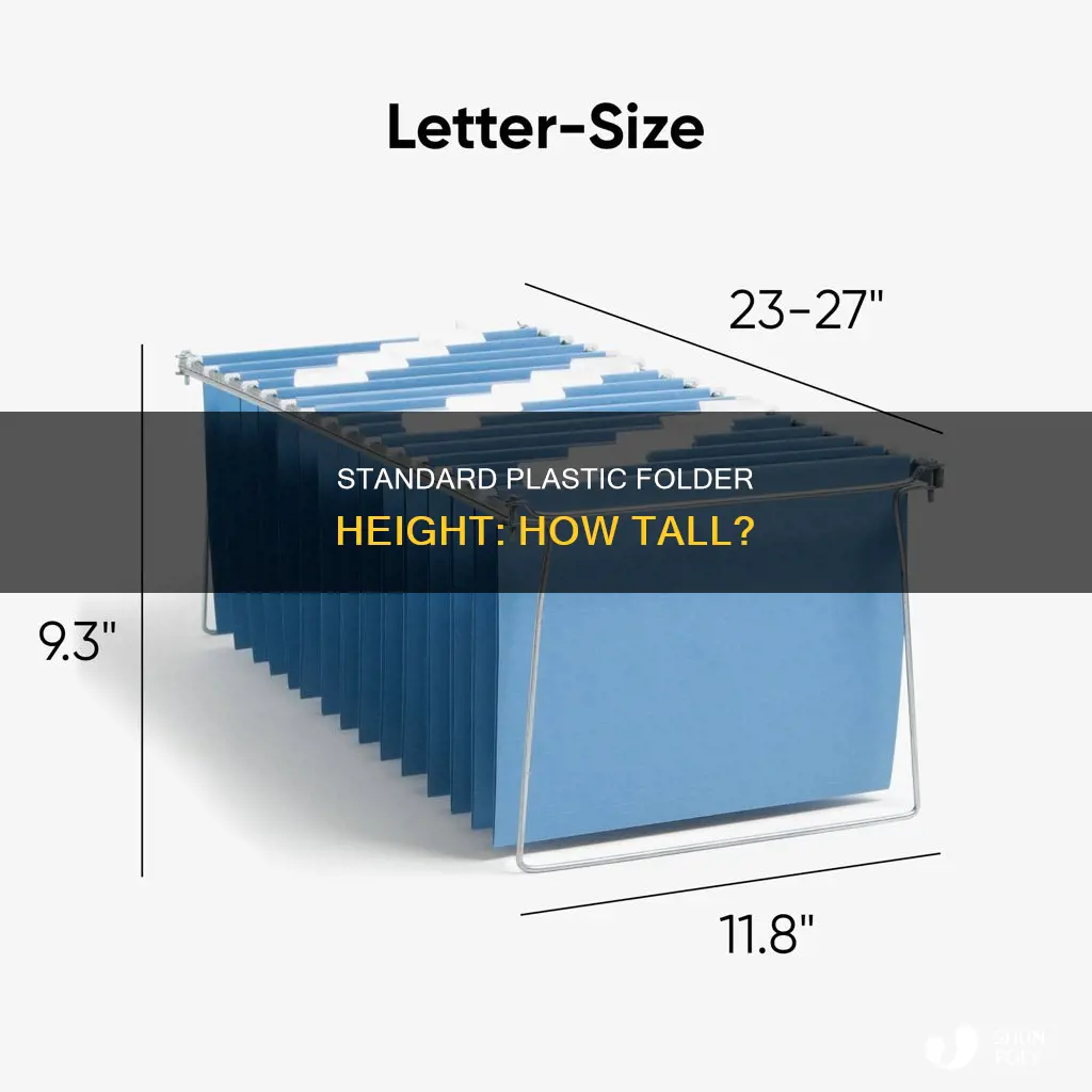how tall is an average plastic folder