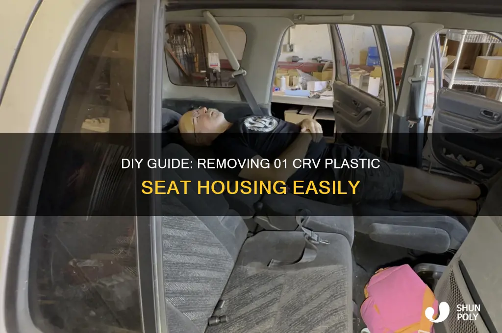 how ti remove plastic seat housing on 01 crv