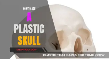Aging Plastic Skulls: DIY Vintage Look