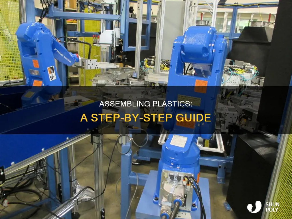 how to assembly plastic each other