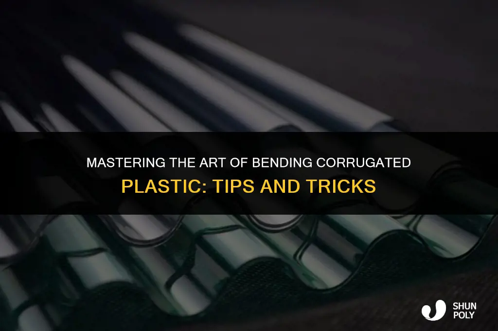 how to bend corrugated plastic