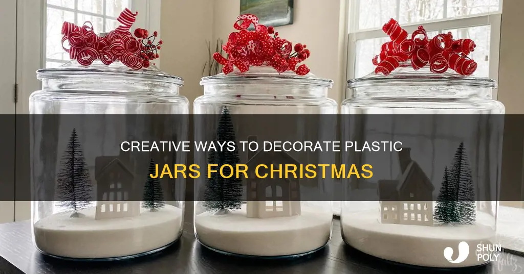 how to christmas decorate a plastic jar