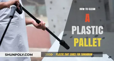 Effective Tips for Cleaning and Maintaining Your Plastic Pallets