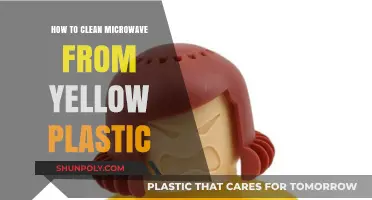 Effective Microwave Cleaning: Removing Yellow Stains from Plastic Surfaces
