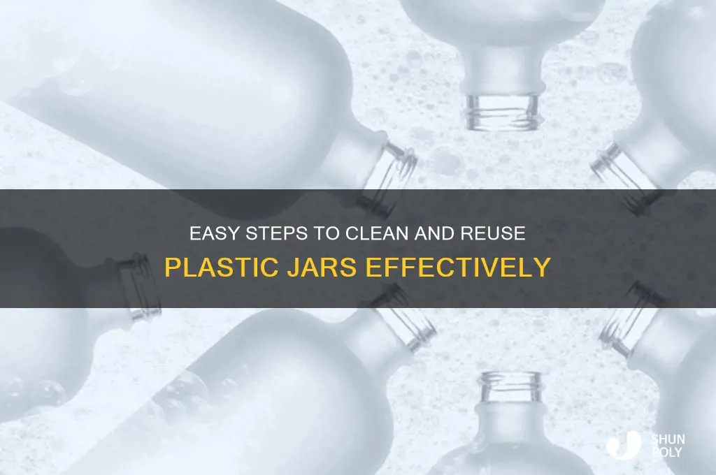 how to clean plastic jars