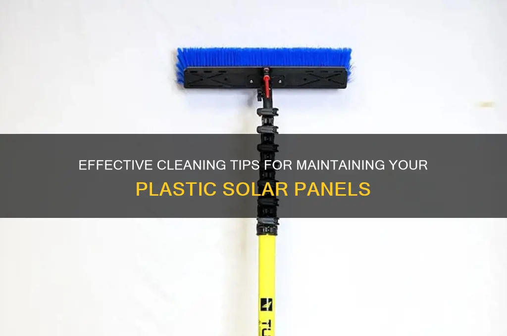 how to clean plastic solar panel