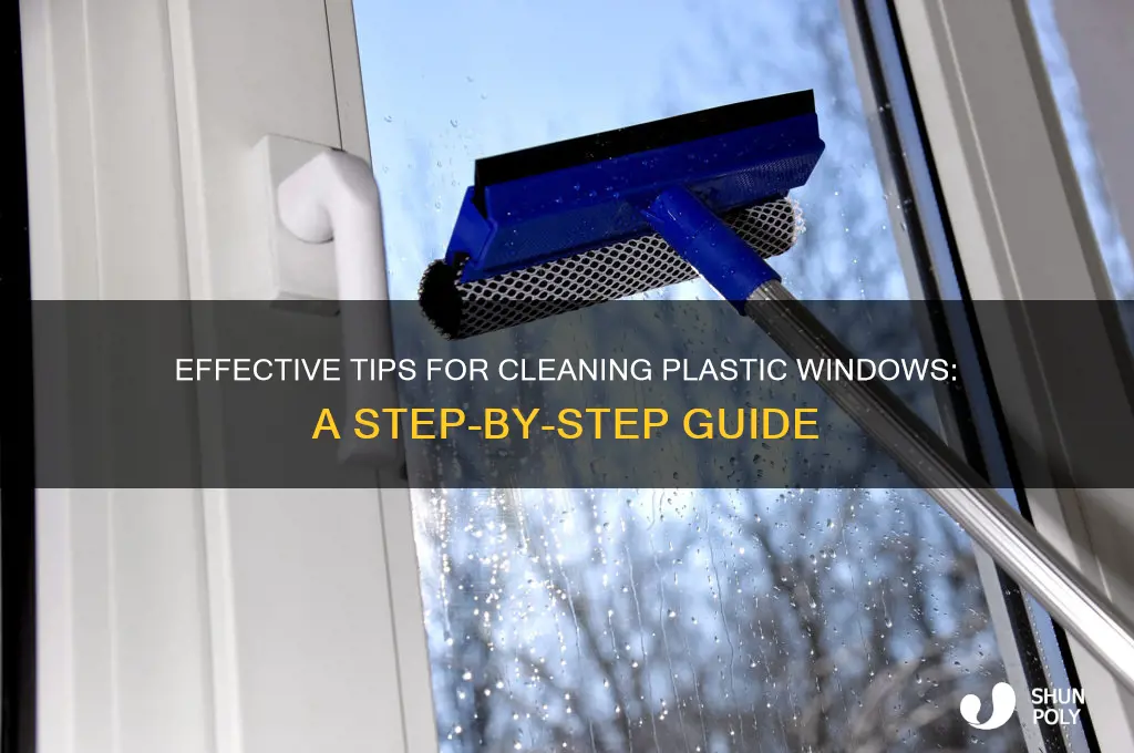how to clean plastic wimdws