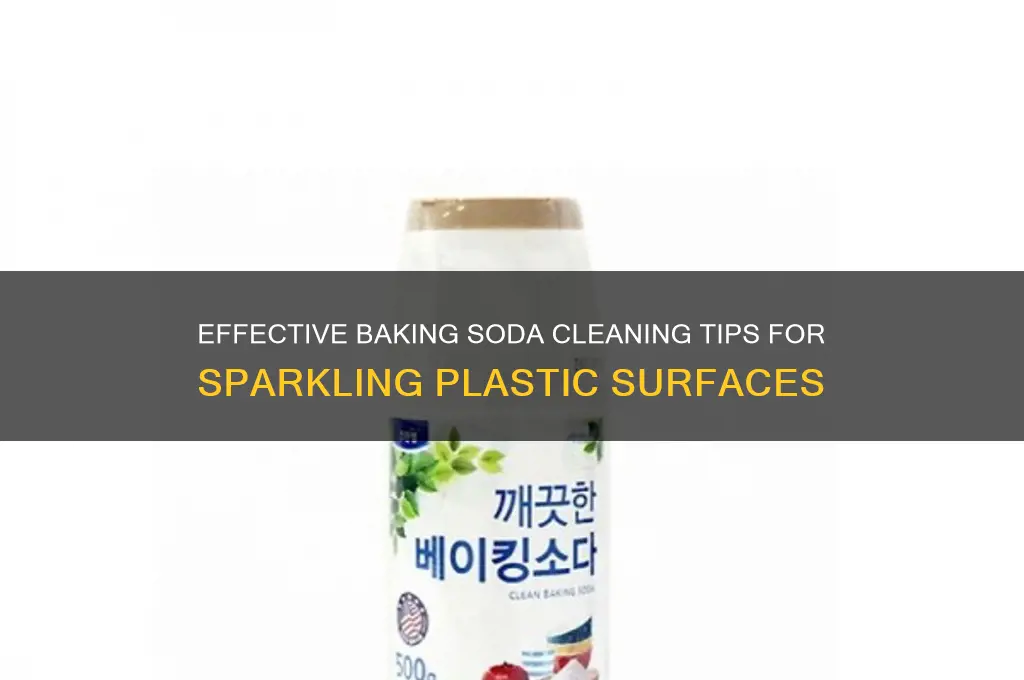 how to clean plastic with baking soda