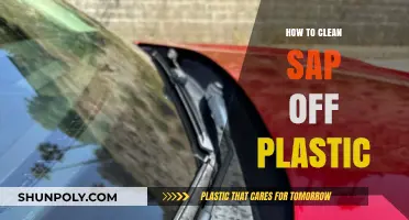 Effective Methods to Remove Sap from Plastic Surfaces Easily