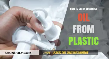 Effective Methods to Remove Vegetable Oil Stains from Plastic Surfaces