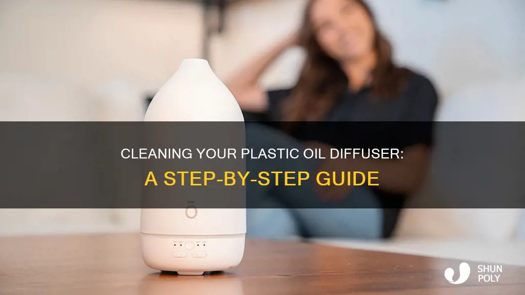 how to cleanse plastic oil diffuser