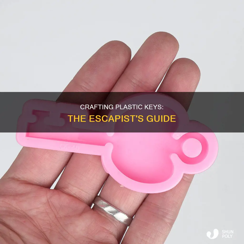 how to craft plastic key escapists