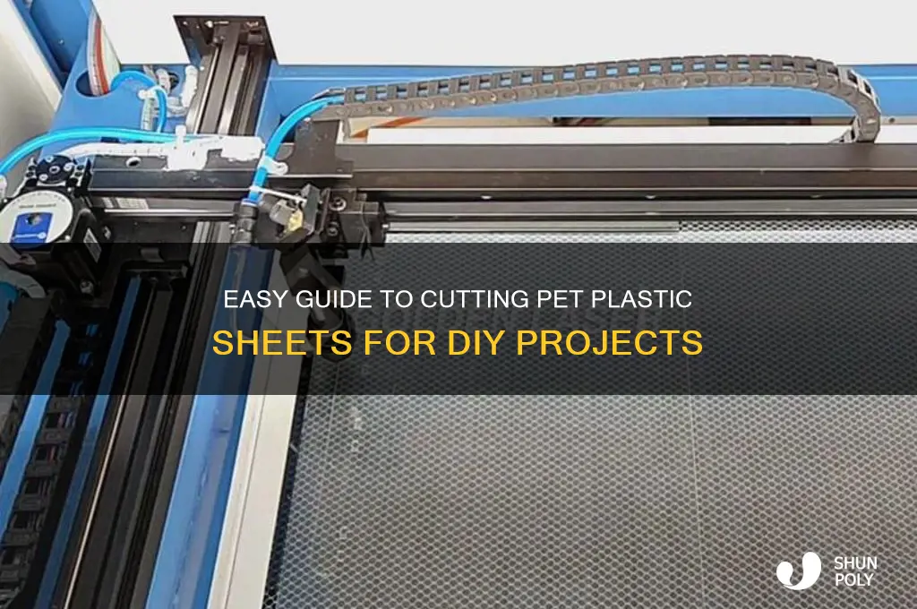 how to cut pet plastic sheet